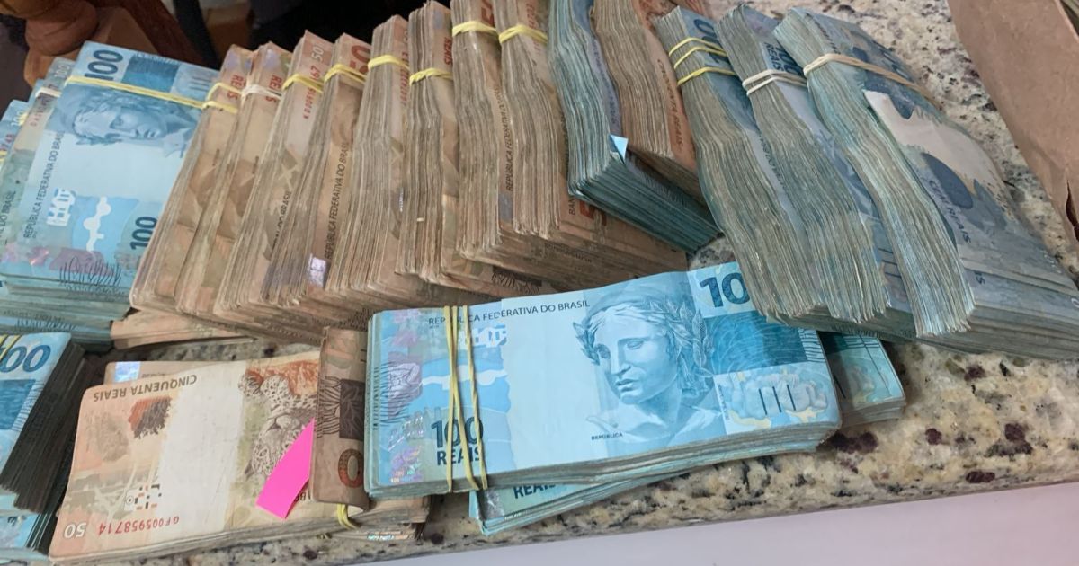 Operação mira fintechs e desvio de nafta em esquema bilionário de combustíveis