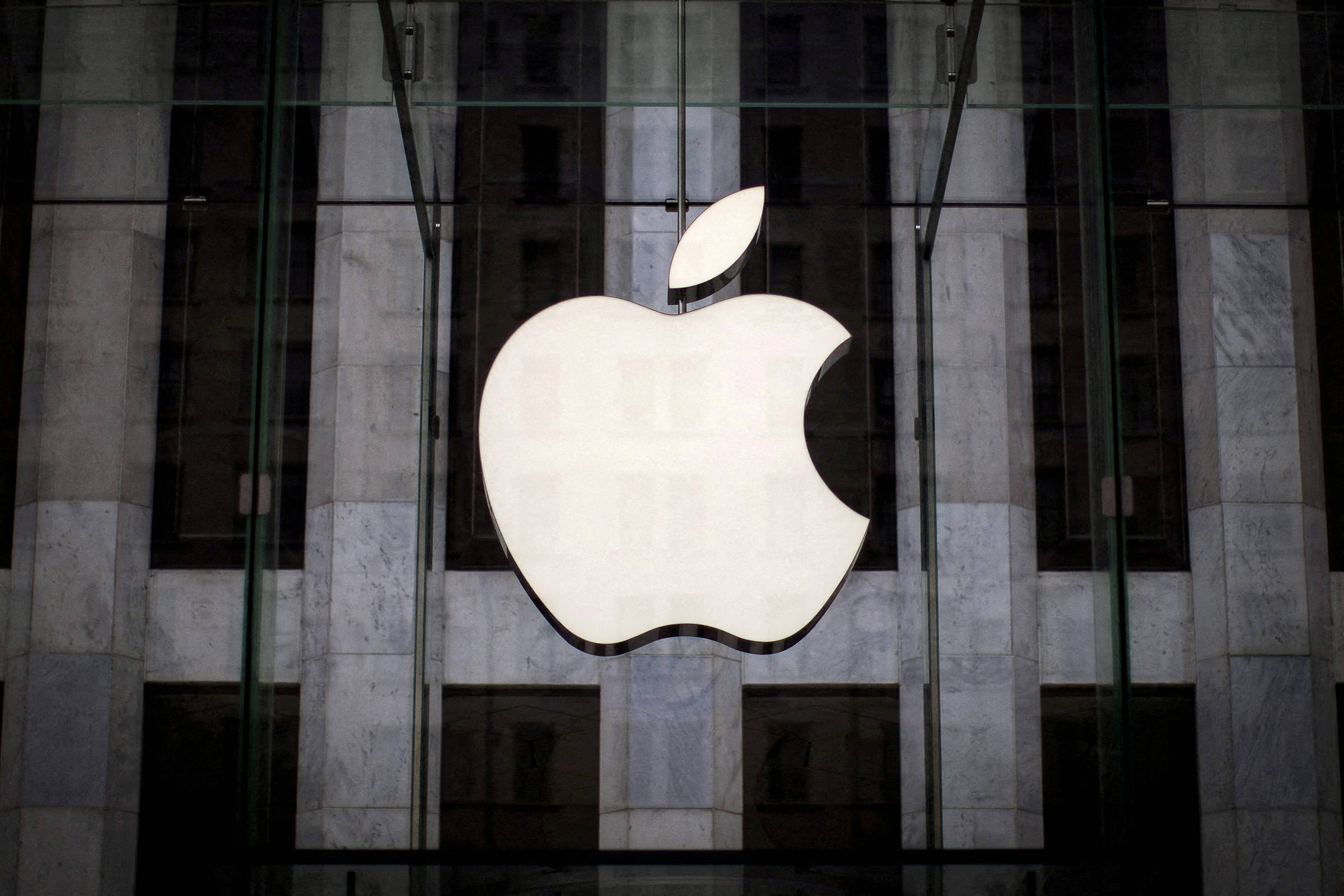 Apple relança Siri com IA do Google em acordo bilionário