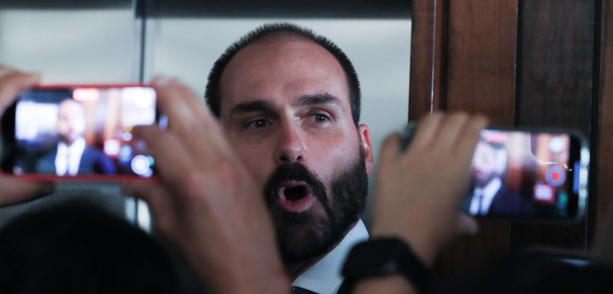 STF marca para 16 de junho julgamento de Eduardo Bolsonaro por coação