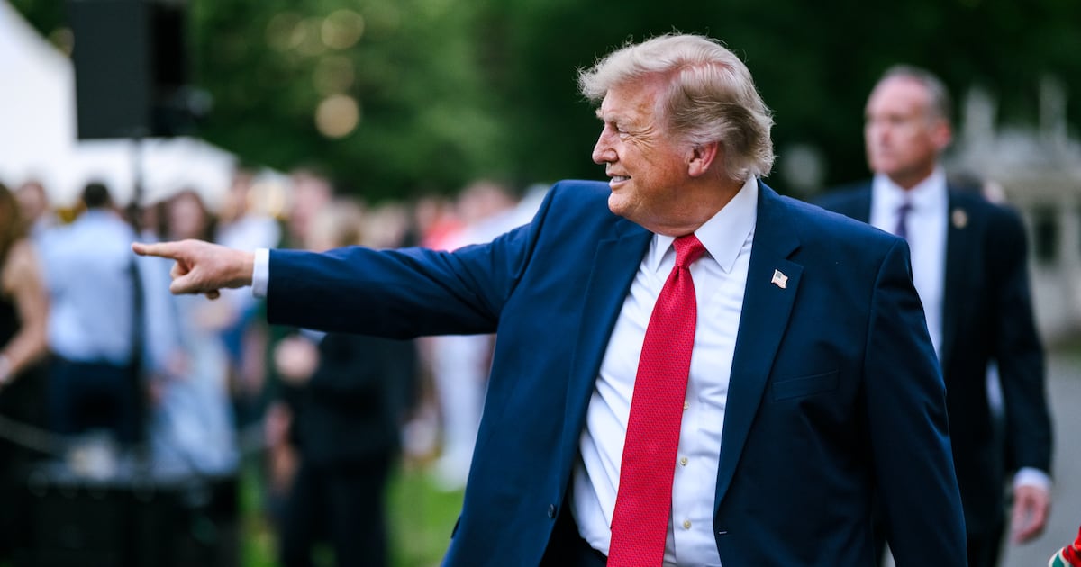 Trump divulga teste cognitivo máximo e reivindica “inteligência extrema”