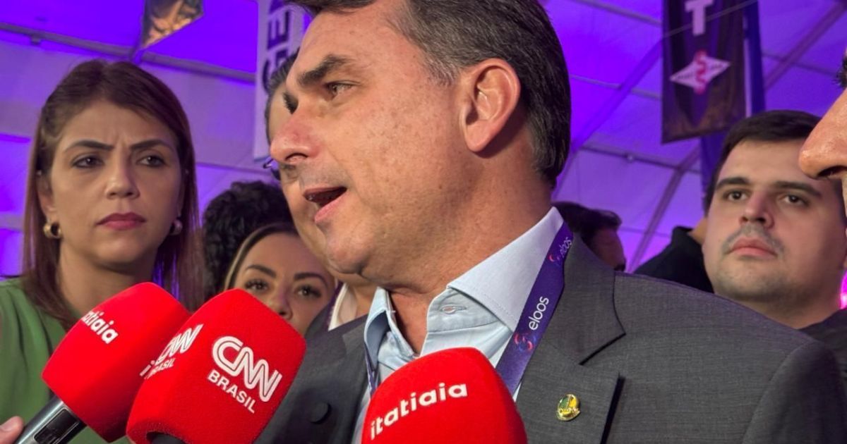 Flávio nega pedido de verba a Vorcaro e reage a críticas de Zema