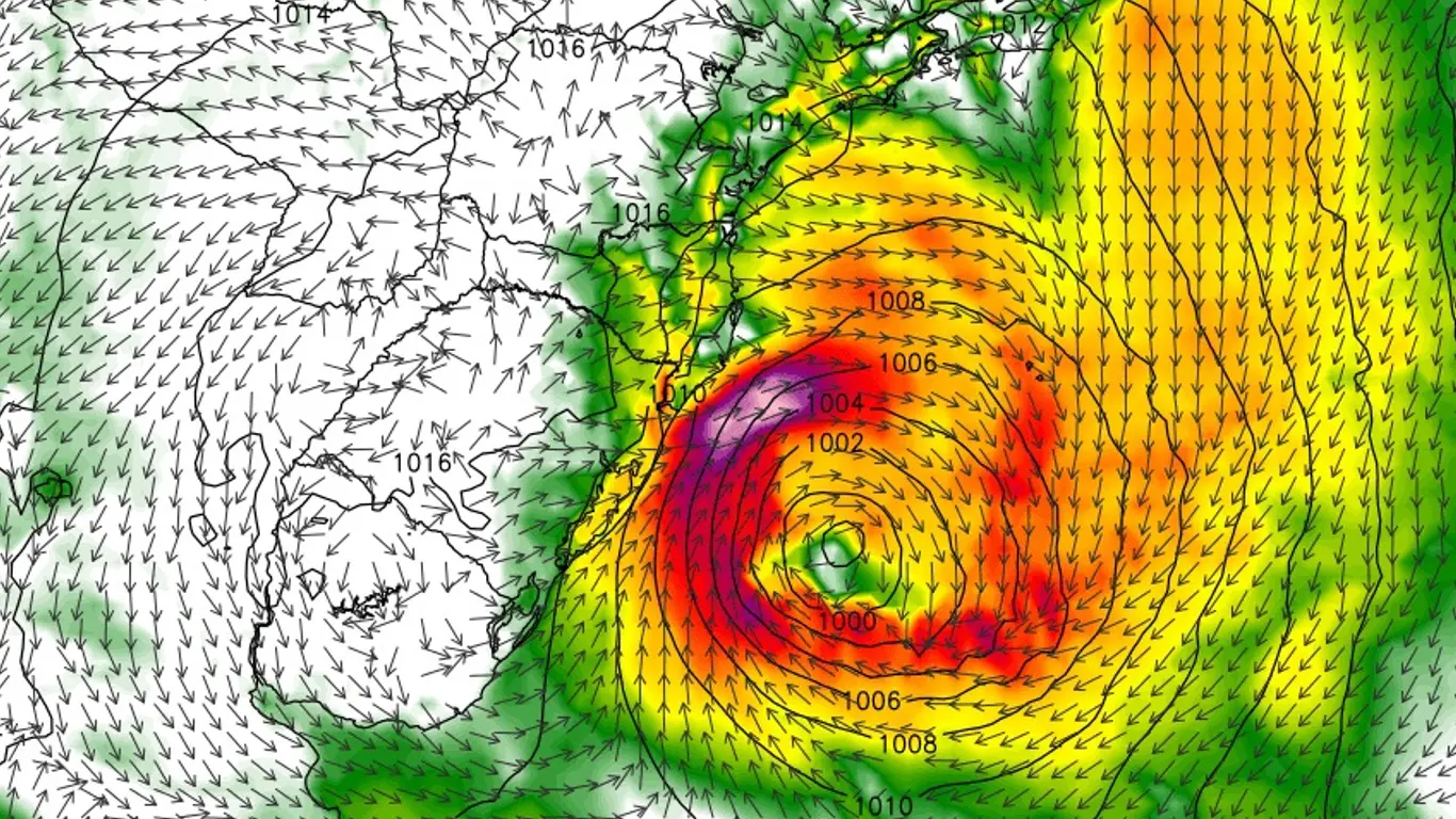 Ciclone extratropical se intensifica e leva frio e vento ao Sul
