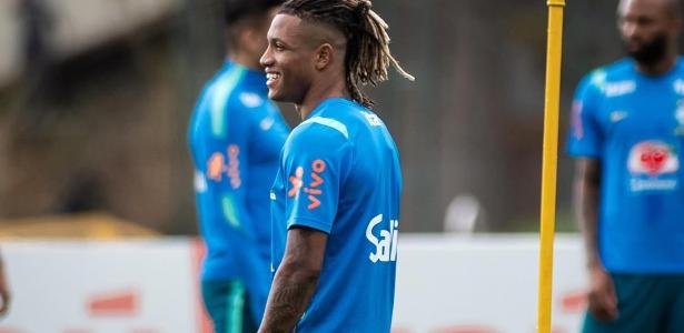Danilo transforma fratura em combustível para buscar o hexa na Copa