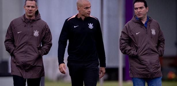 Corinthians mantém futebol em plantão durante férias na pausa da Copa