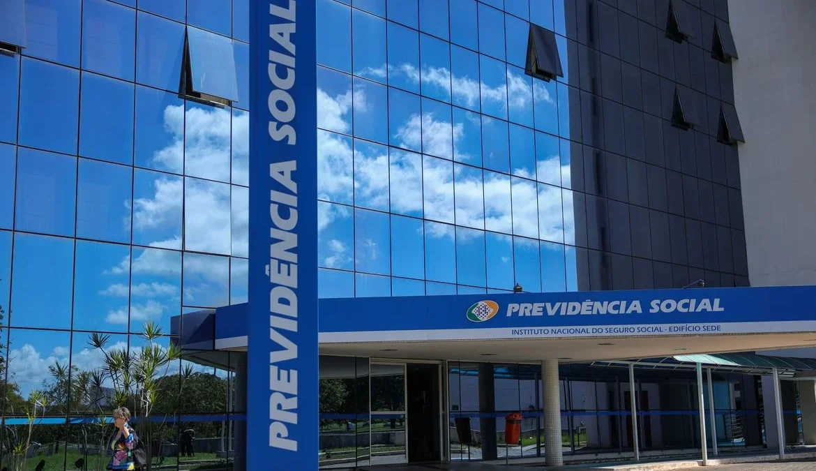 INSS fecha agências na sexta e no feriado de Finados; veja como remarcar atendimento
