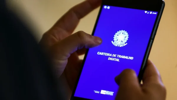 Distrito Federal tem 1.866 vagas de emprego abertas nesta terça (27); veja como se candidatar
