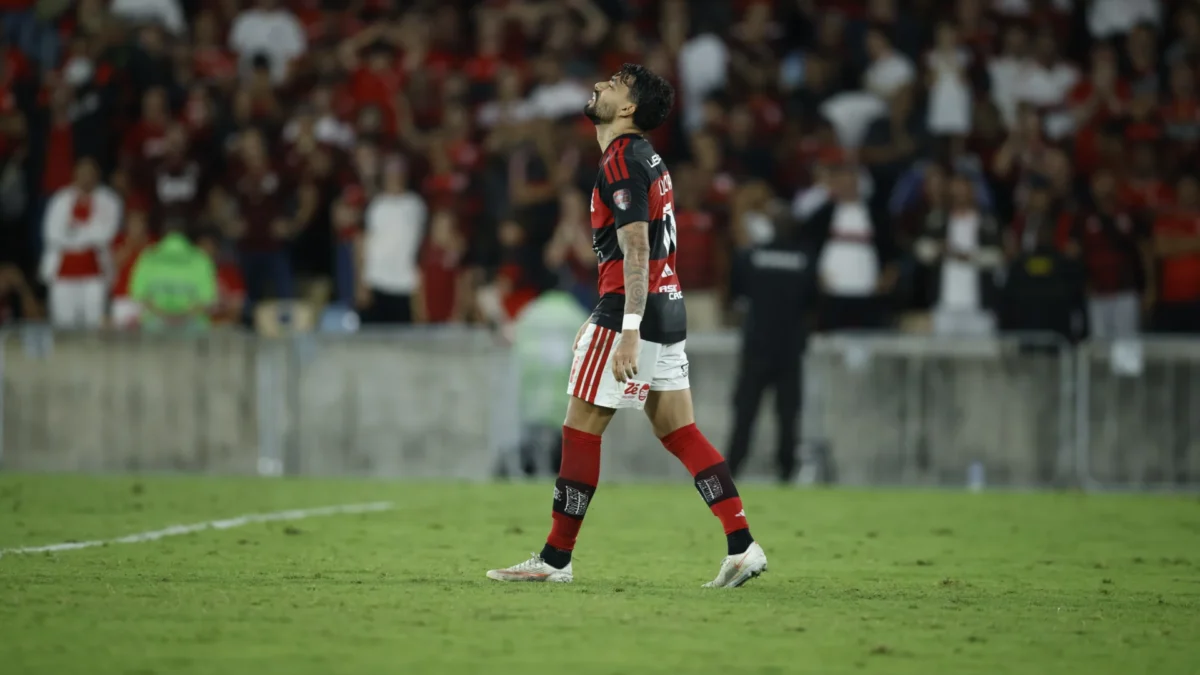 Lucas Paquetá valor cai com lesão leve e vira dúvida no Fla hoje