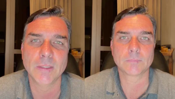 Dos EUA, Flávio Bolsonaro prevê ‘quebradeira’ no Brasil e fala em eleições antes de 2030