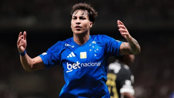 Cruzeiro x Remo hoje às 20h: veja onde assistir e duelo decisivo