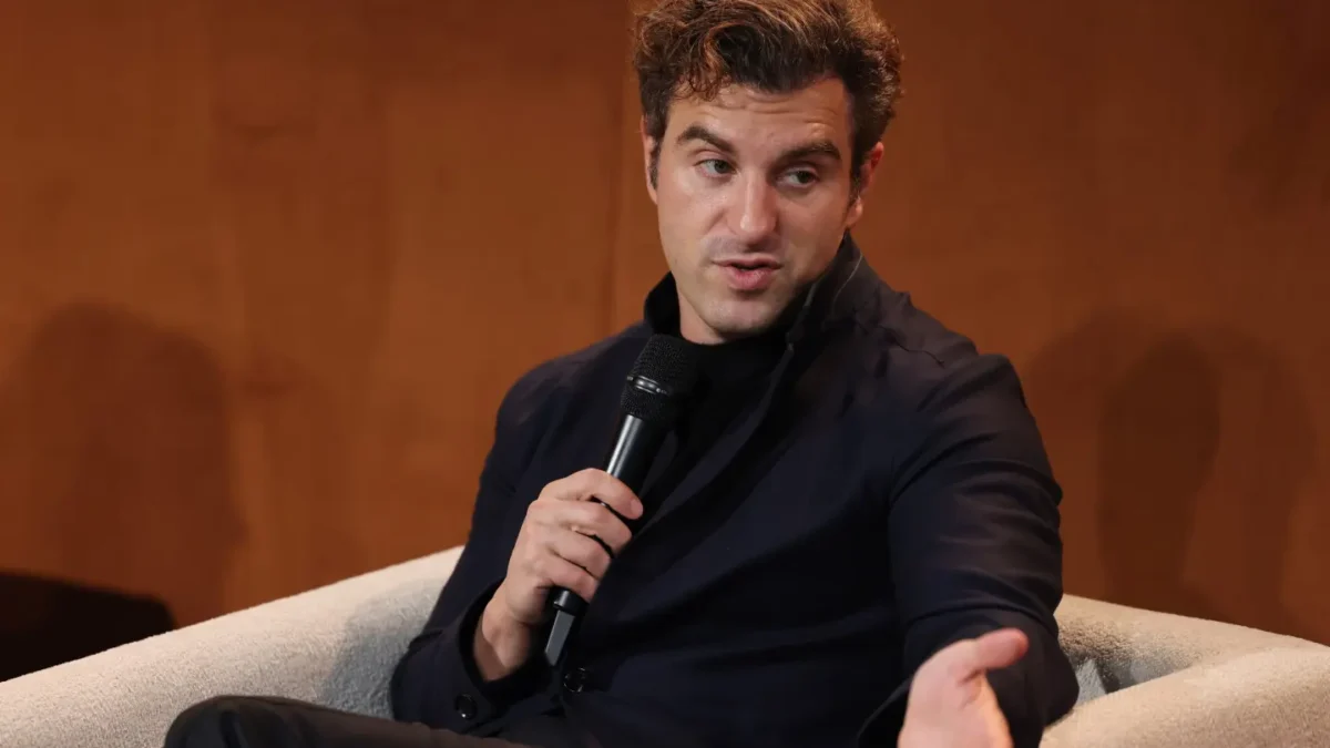 CEO do Airbnb faz alerta sobre IA: “Você pode perder seu emprego se não tiver estas habilidades”