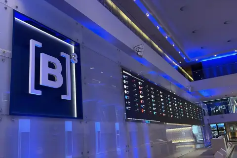 Bolsa de Valores terá novo horário a partir de terça-feira