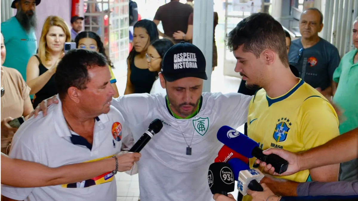 Cleitinho promove abraço entre eleitores de Lula e Flávio e pede união após eleição