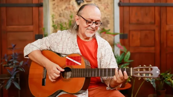 Nilson Chaves recebe alta após isquemia cerebral e seguirá tratamento em casa, em Belém