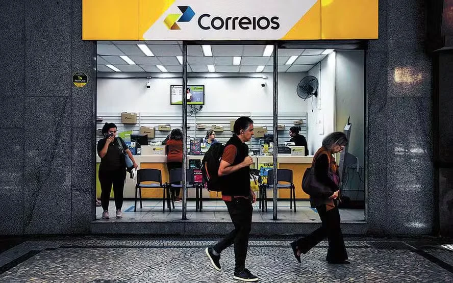 Correios contratam escritório por R$ 7 milhões e estudam mudança de modelo estatal