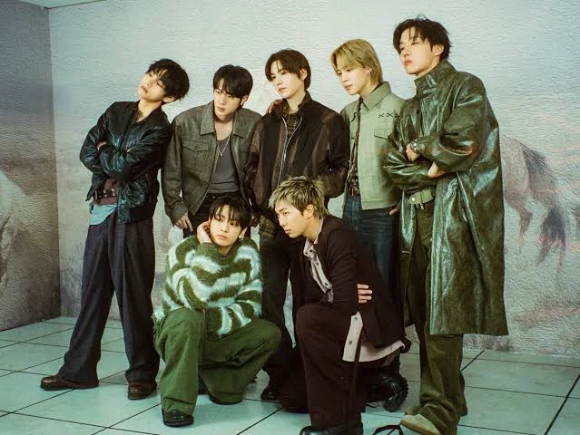 BTS faz buscas por hotéis em SP dispararem 50% e aquece turismo na capital paulista