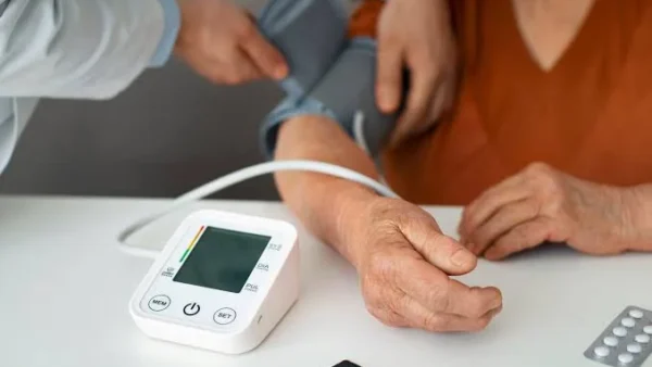 AVC matou quase 90 mil brasileiros em 2025; veja os sinais que exigem socorro imediato