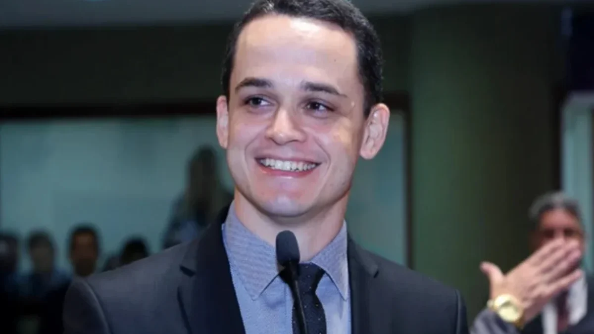 Lorenzo Pazolini vence Ricardo Ferraço e é eleito governador do Espírito Santo