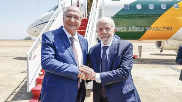 Lula planeja viagens a quatro países até dezembro; agenda inclui visita aos Estados Unidos