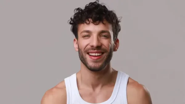 Matheus Sabbá morre aos 30 anos e deixa legado no teatro, cinema e ópera brasileira