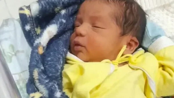 Bebê de 40 dias depende de oxigênio e família faz apelo por cirurgia urgente no coração