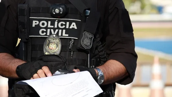 Homem é morto com facada no pescoço e irmão confessa crime no DF