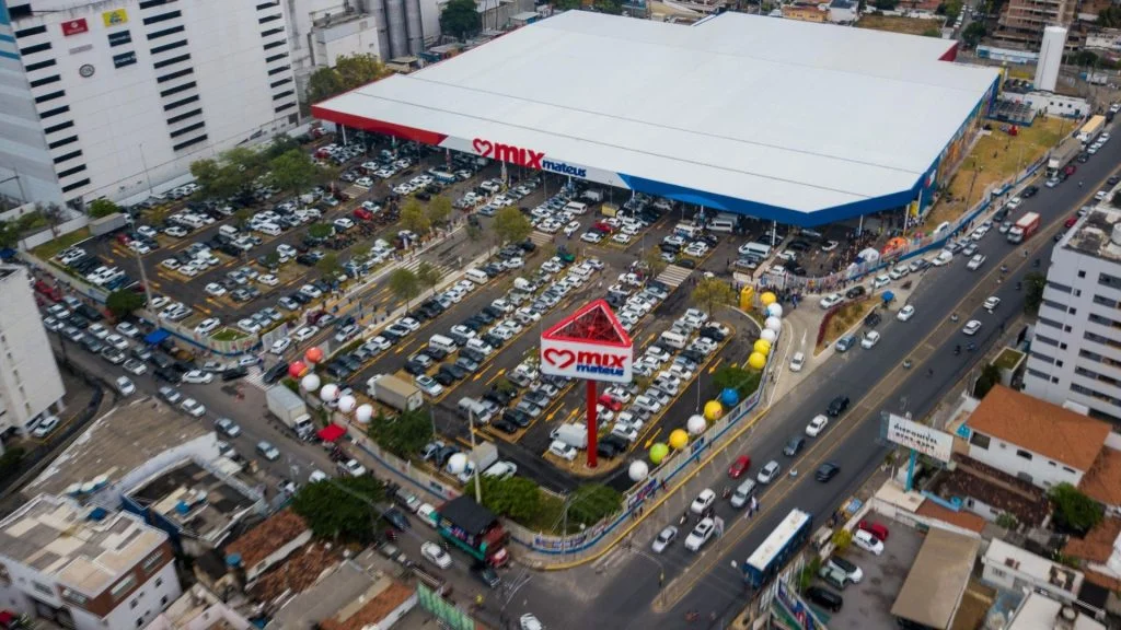 Grupo Mateus fecha 28 lojas e reduz quadro de funcionários em 6,6 mil