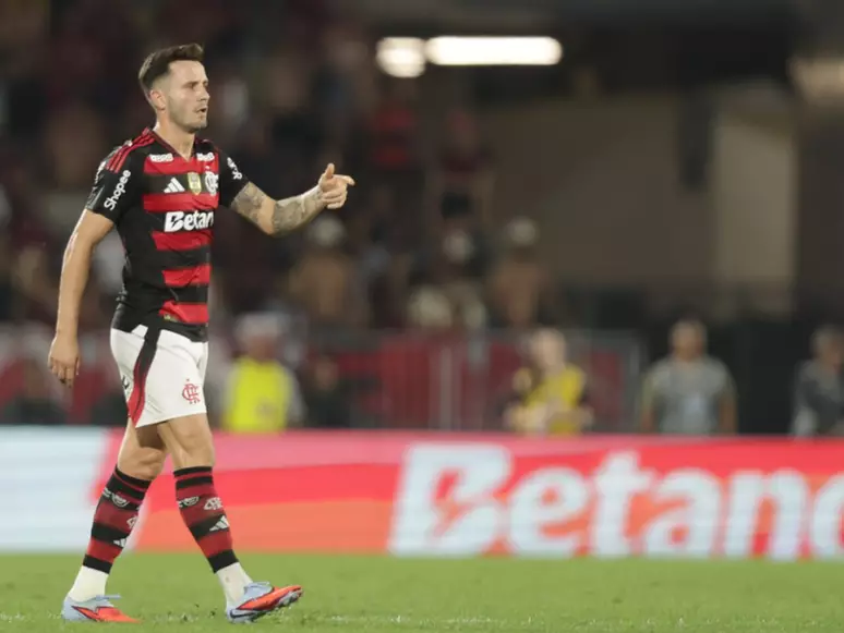 Flamengo atualiza situação de Saúl, Danilo, Evertton Araújo e Valencia