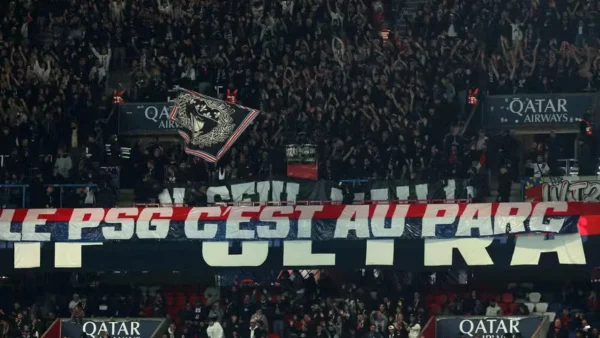 PSG goleia Le Havre por 5 a 1 com três gols de Hakimi e mantém liderança do Francês
