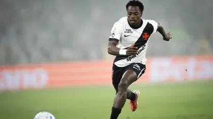 Vasco mira 38 pontos e afunda Corinthians na luta contra queda