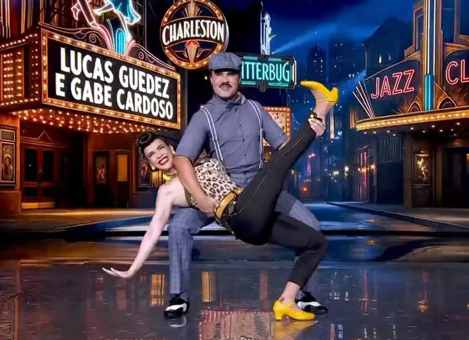 Gabi Cardoso anuncia gravidez ao vivo no Dança dos Famosos e revela se vai continuar no programa